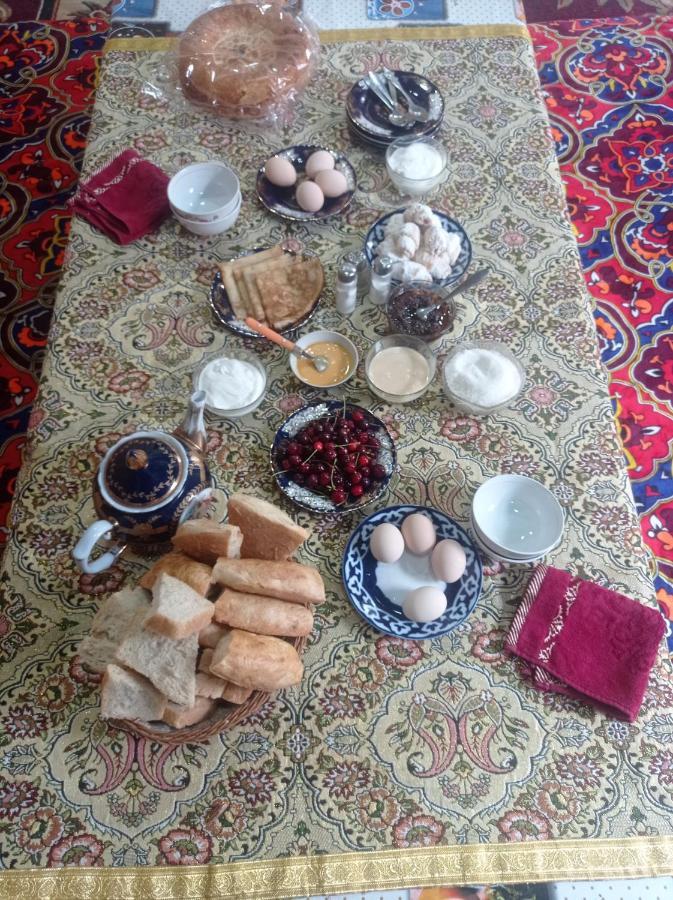 Zuhro Guest House Buhara Kültér fotó